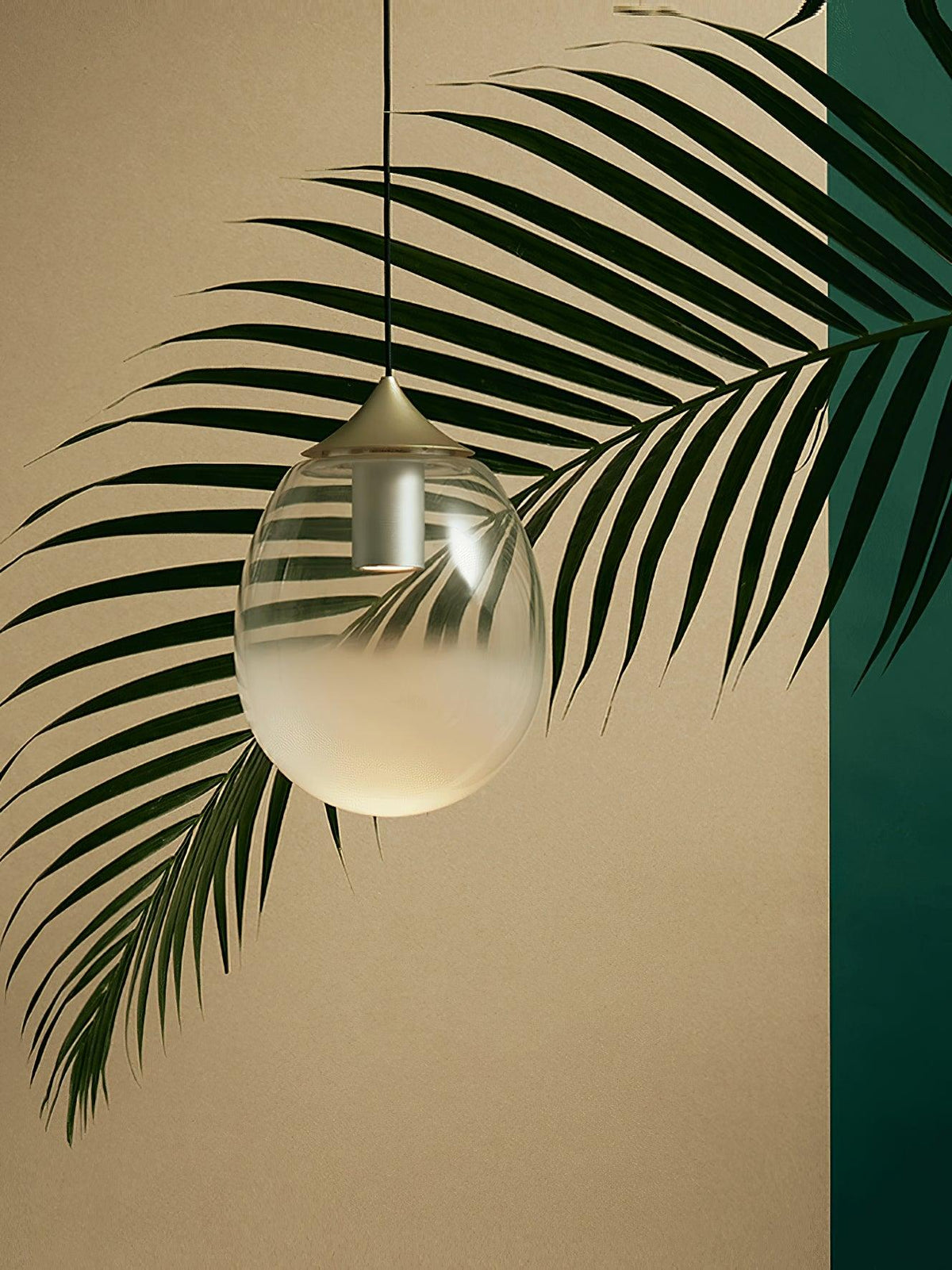 Petra Glass Pendant Light – Modern Minimalist Hanging Lamp for Dining and Living Spaces