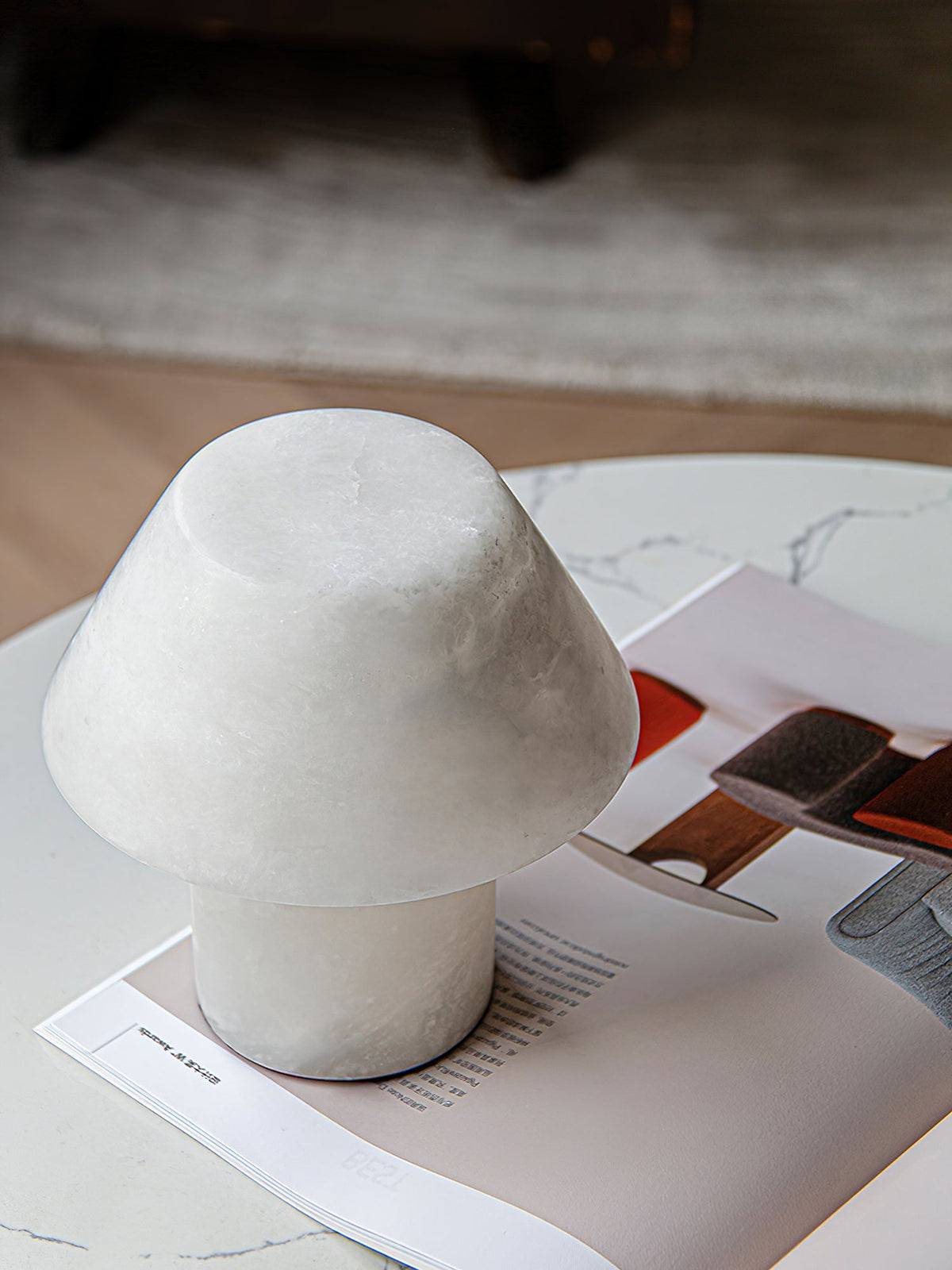 petra-table-lamp