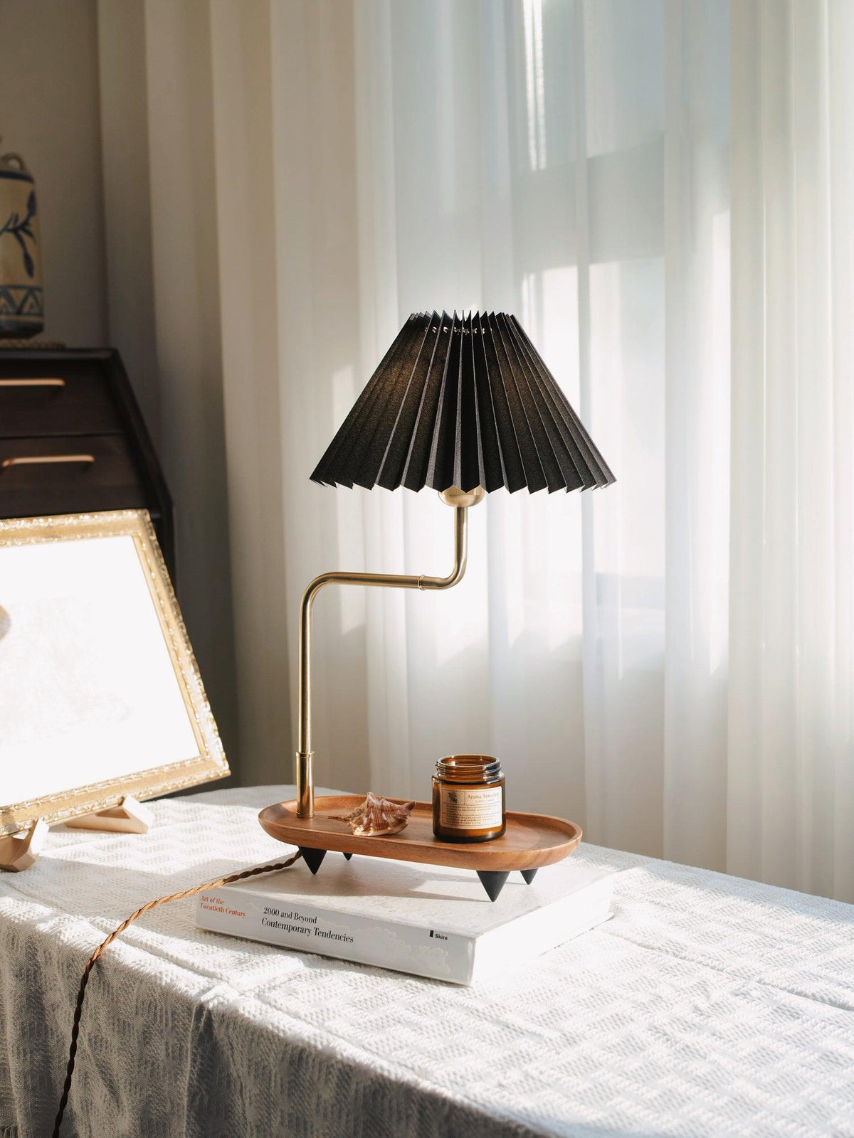 pia-tl-table-lamp