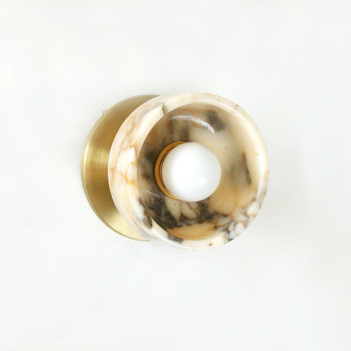 piedra-wall-lamp