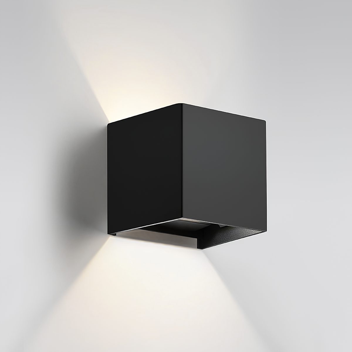 Pienza Wall Lamp