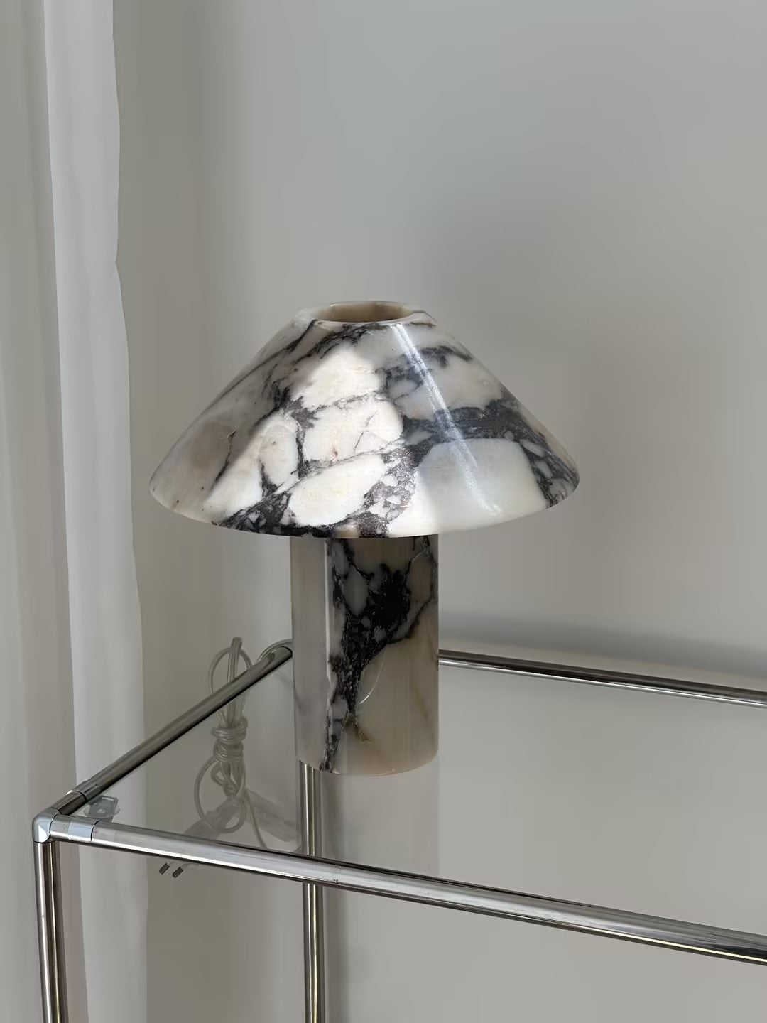 pillar-stone-table-lamp