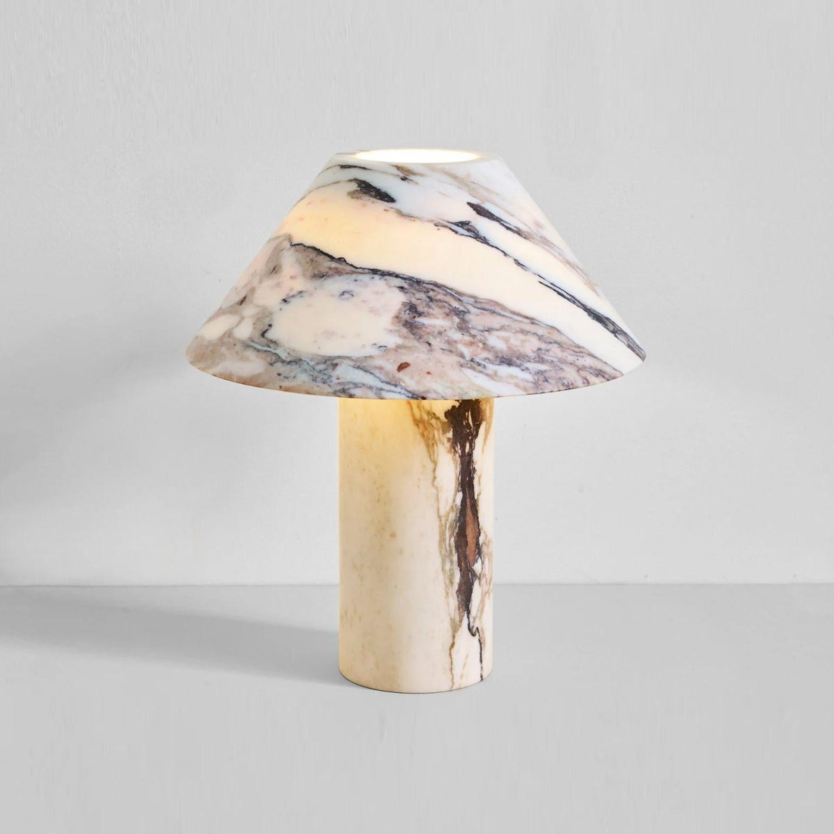 pillar-stone-table-lamp