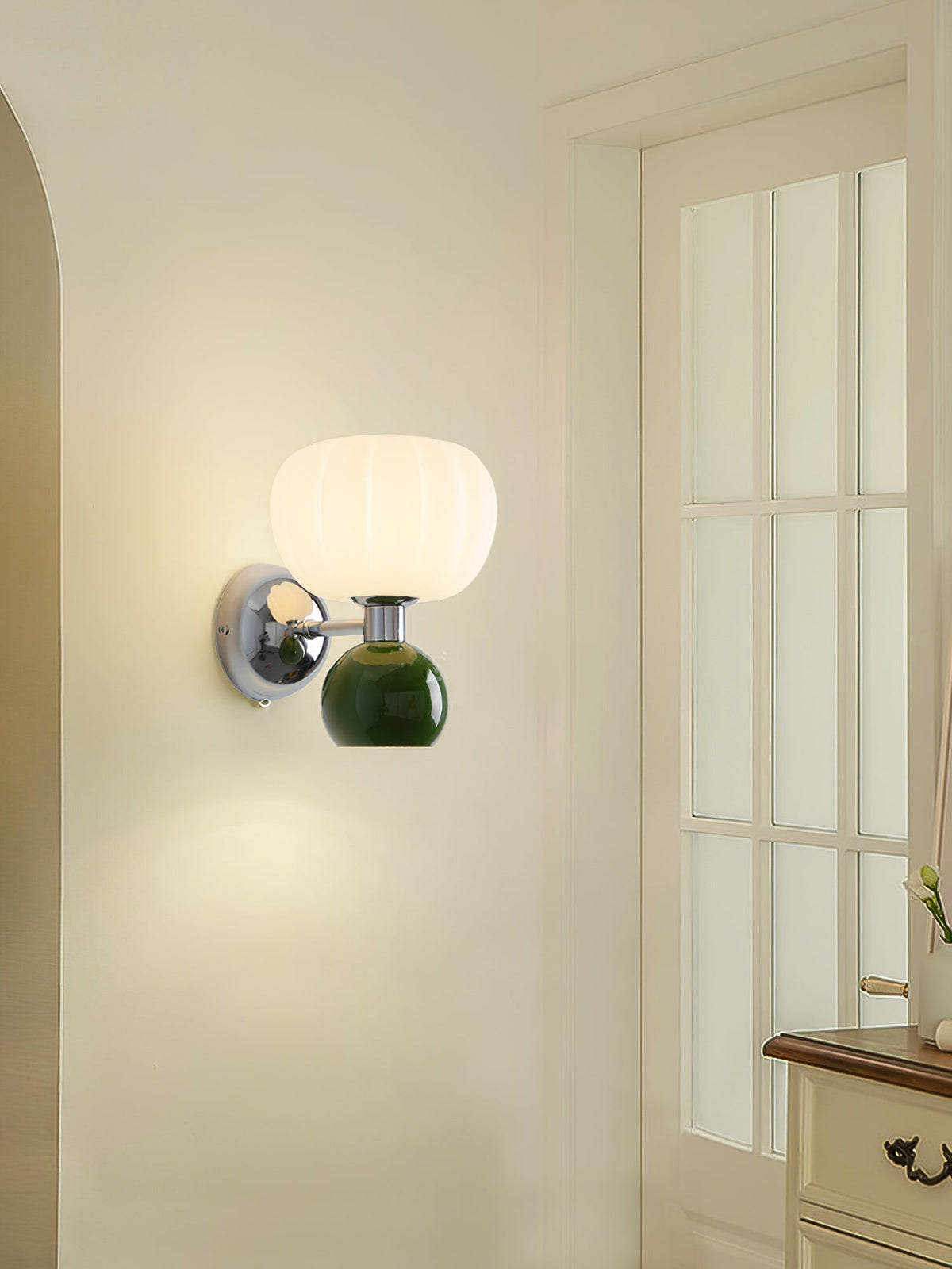 pimiento-wall-lamp