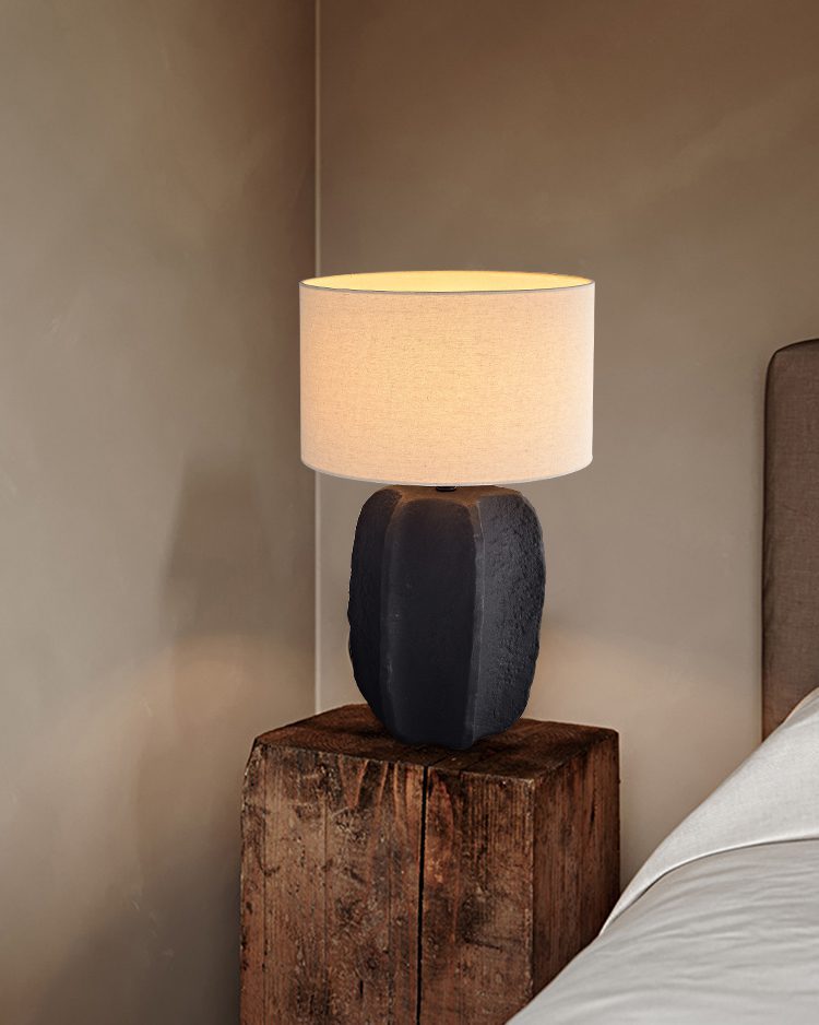 Pine Cone Table Lamp