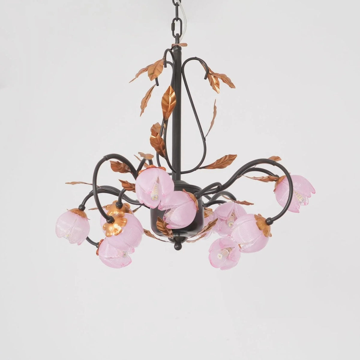 pink-tulip-chandelier
