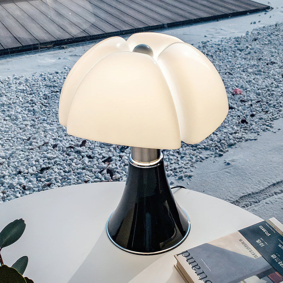 pipistrello-table-lamp
