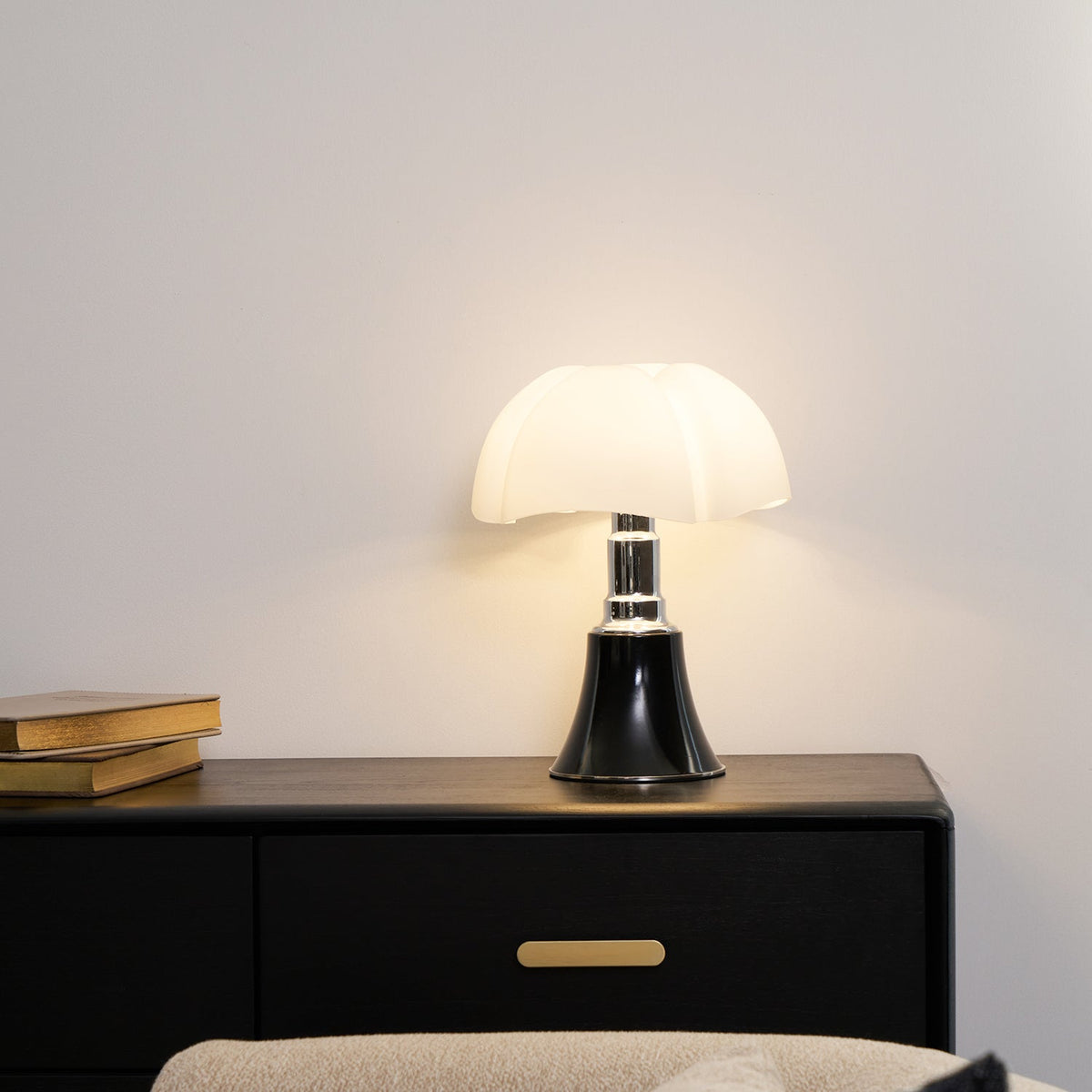 pipistrello-table-lamp