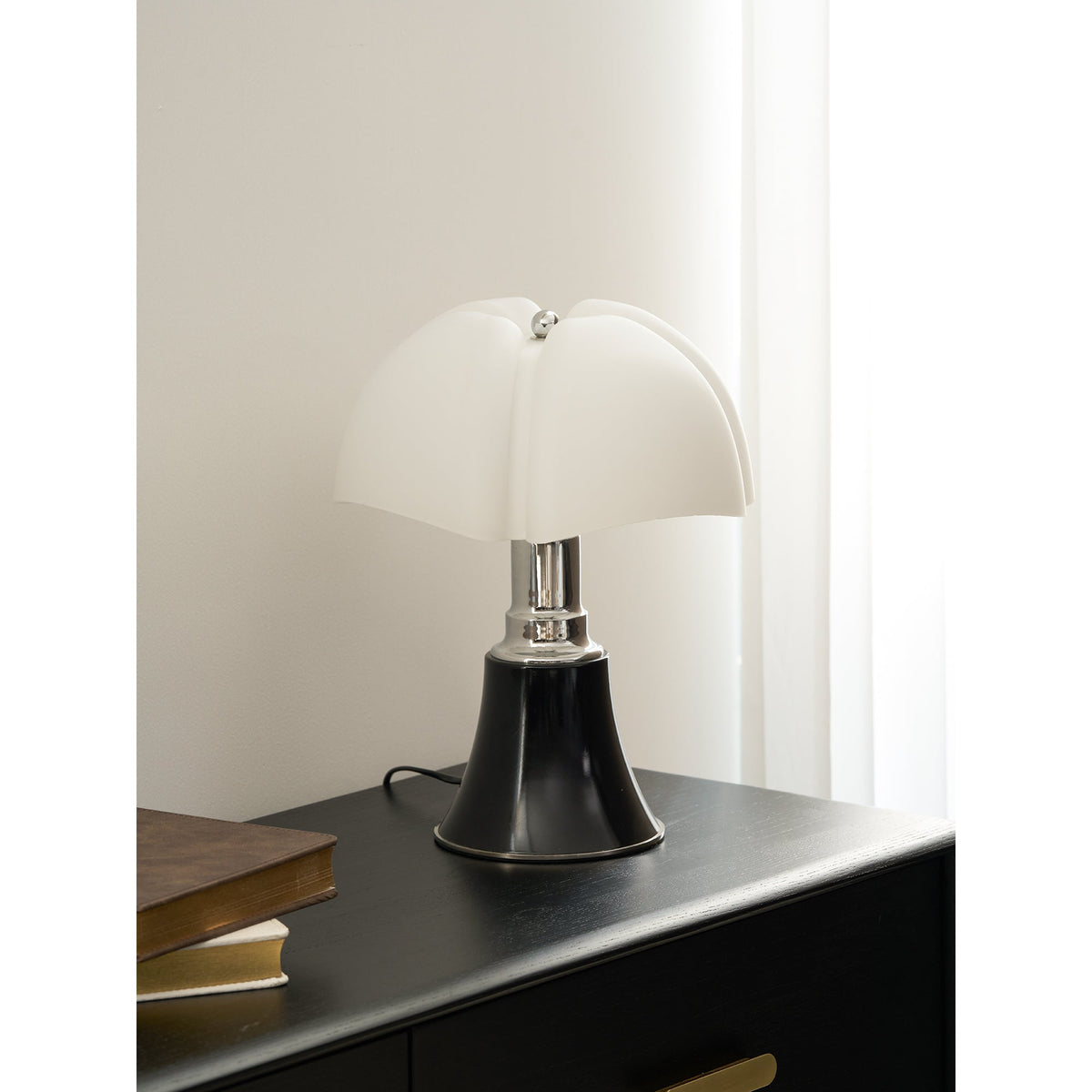 pipistrello-table-lamp