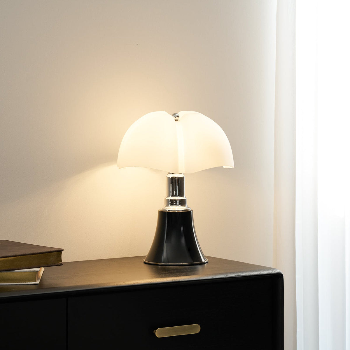 pipistrello-table-lamp