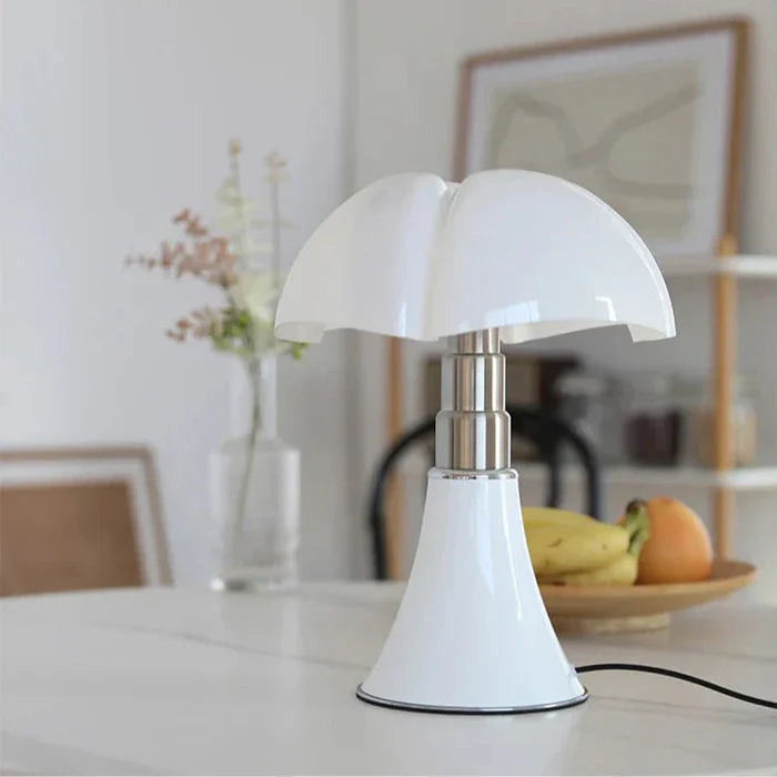 pipistrello-table-lamp