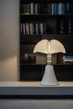 pipistrello-table-lamp