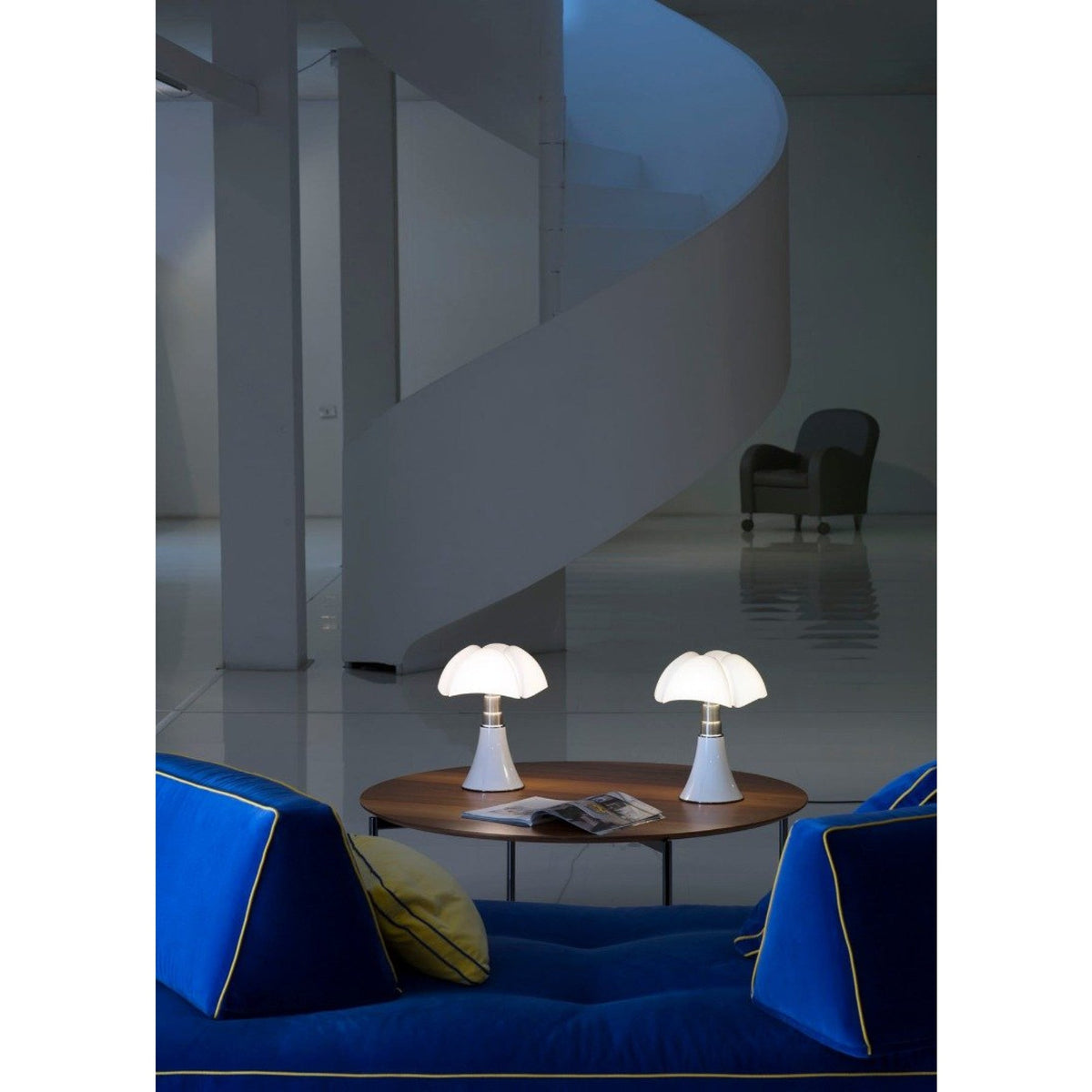 pipistrello-table-lamp