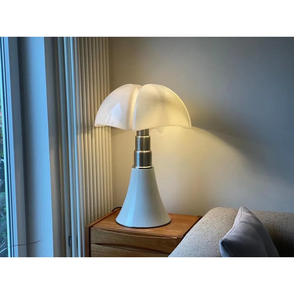 pipistrello-table-lamp