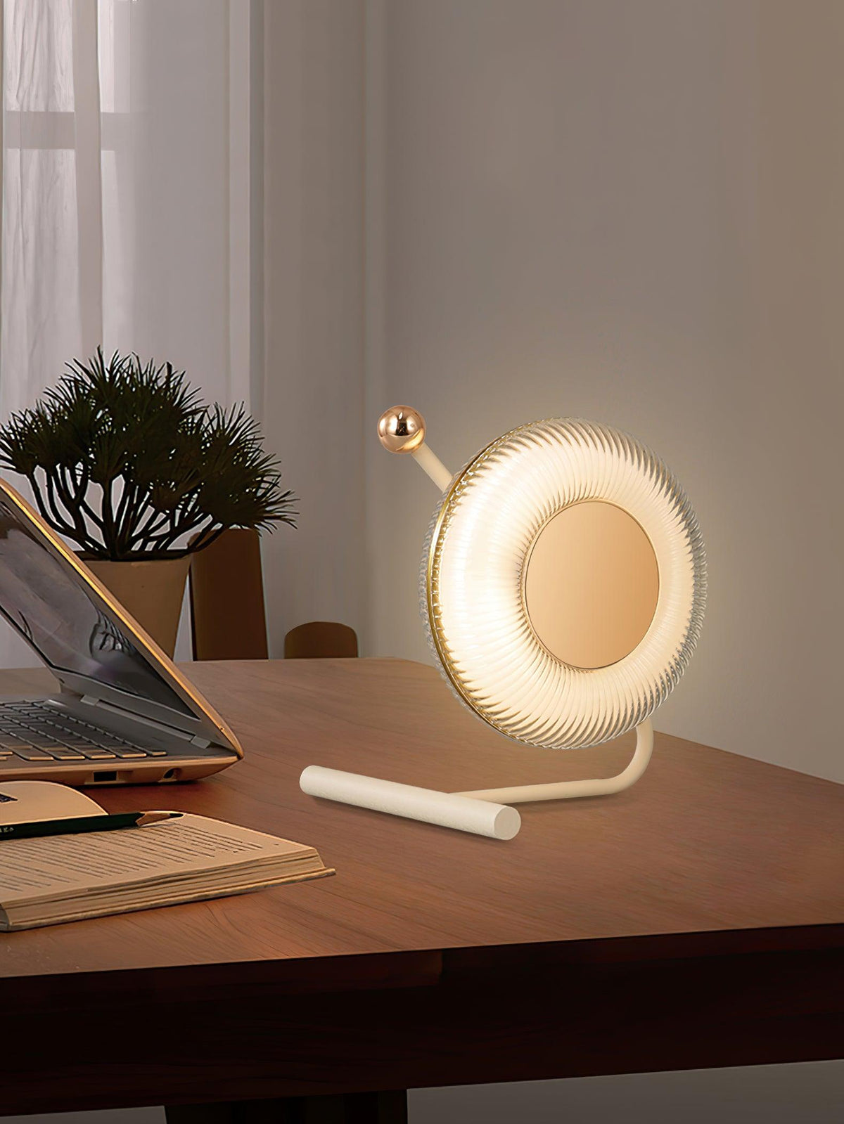 pixo-table-lamp