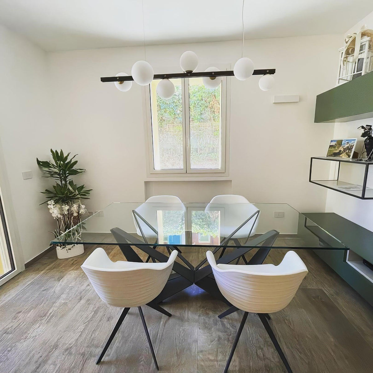 Planeta Linear Pendant Light in Brass and Glass for Kitchen Island and Dining Room