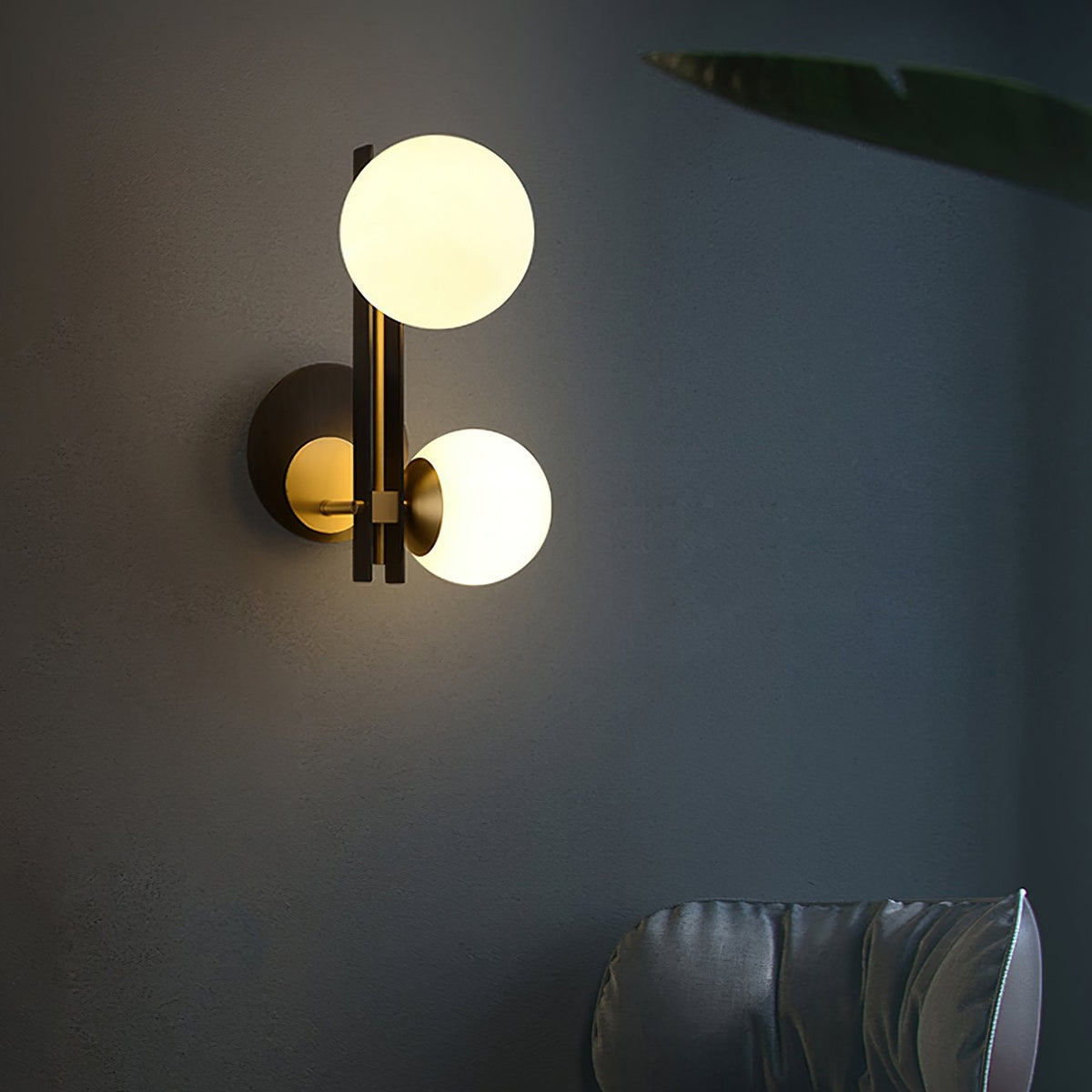 Planeta Wall Lamp
