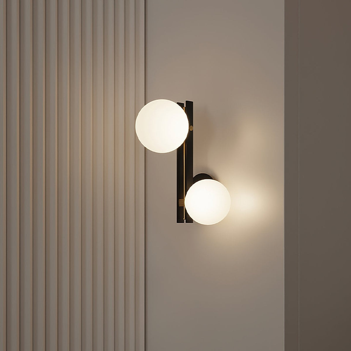 Planeta Wall Lamp