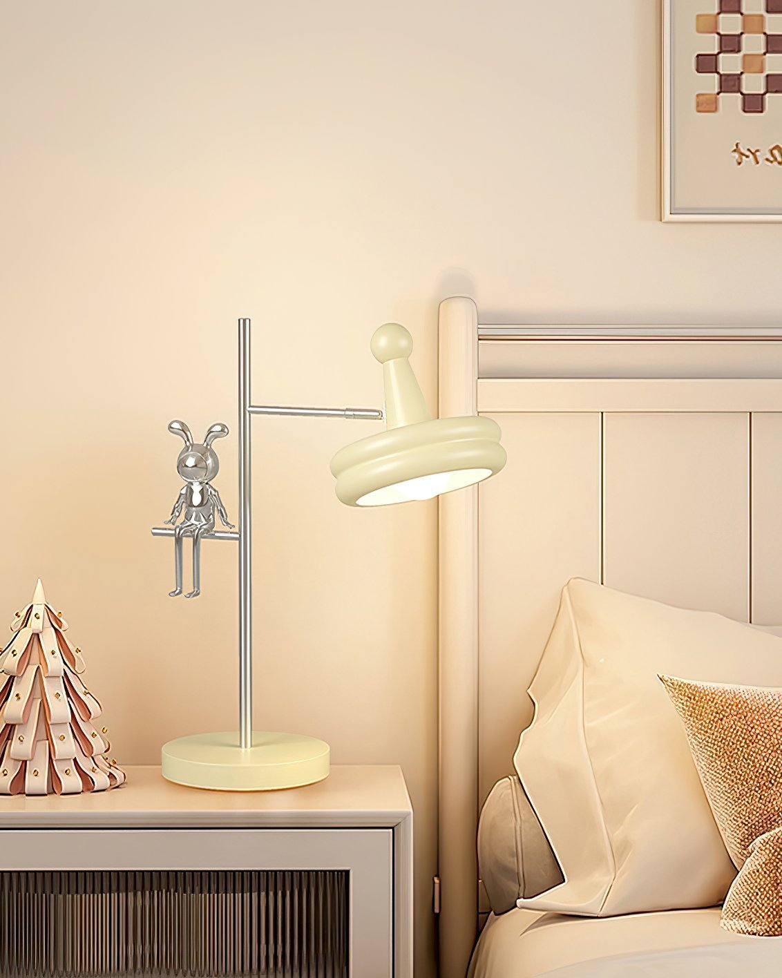 Playful Rabbit Table Lamp