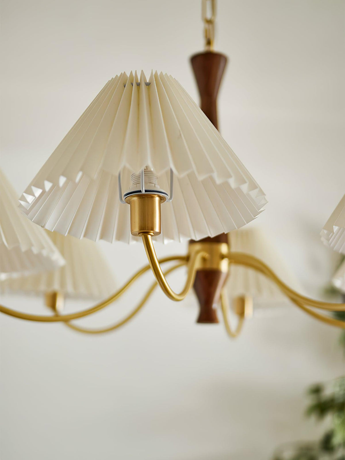pleated-chandelier