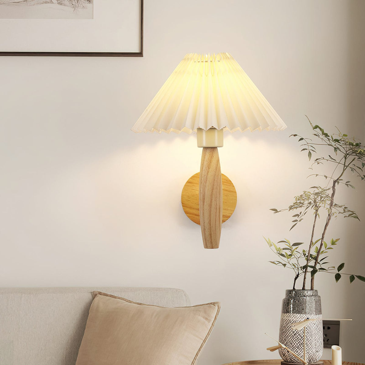 Pleated Wood Wall Light