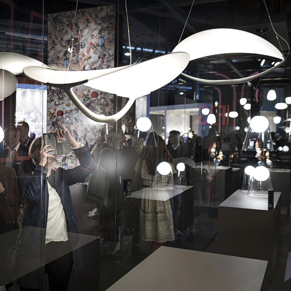 plena-pendant-light