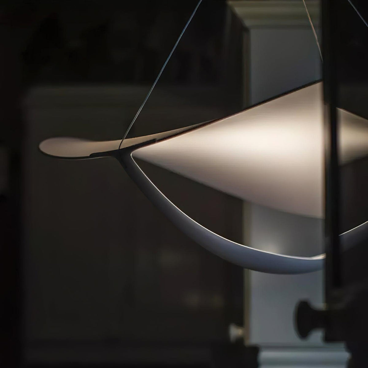plena-pendant-light