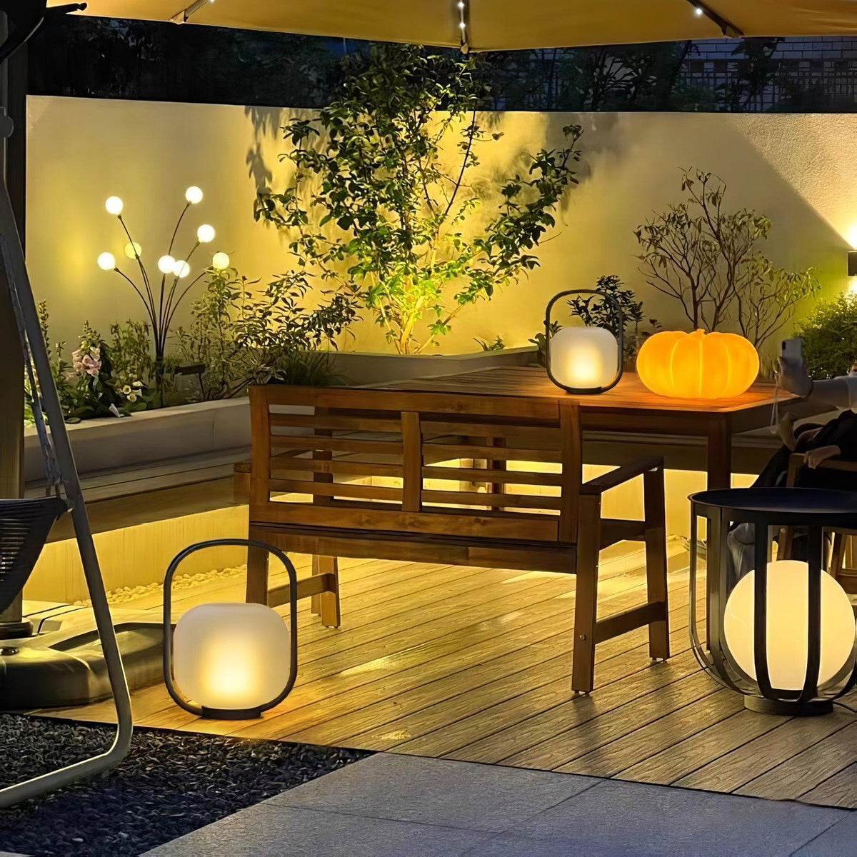 Portable Lantern Outdoor Table Lamp With Solar Panel