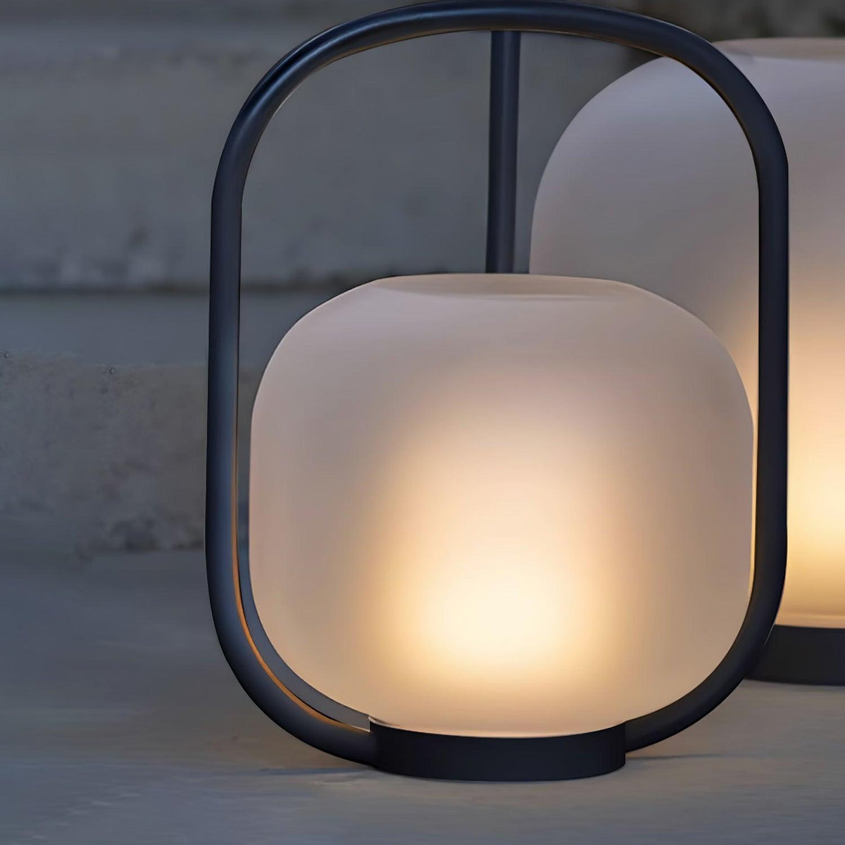 Portable Lantern Outdoor Table Lamp With Solar Panel