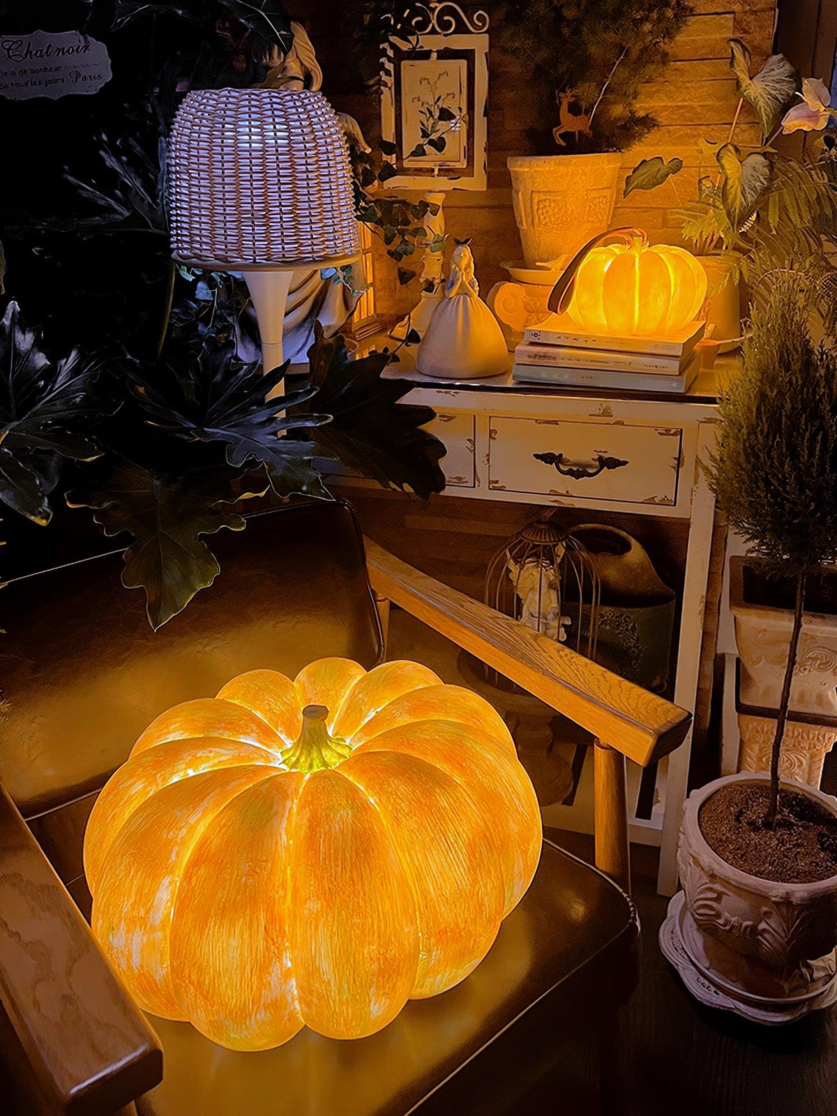 portable-pumpkin-table-lamp