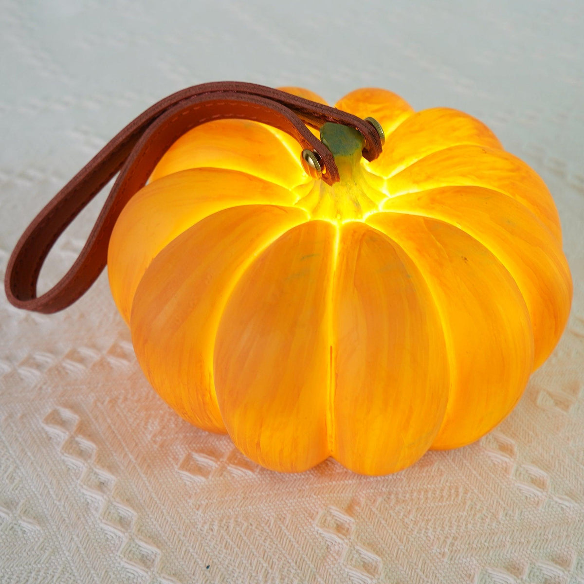 portable-pumpkin-table-lamp