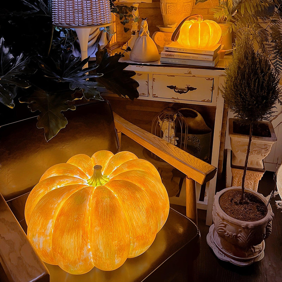portable-pumpkin-table-lamp