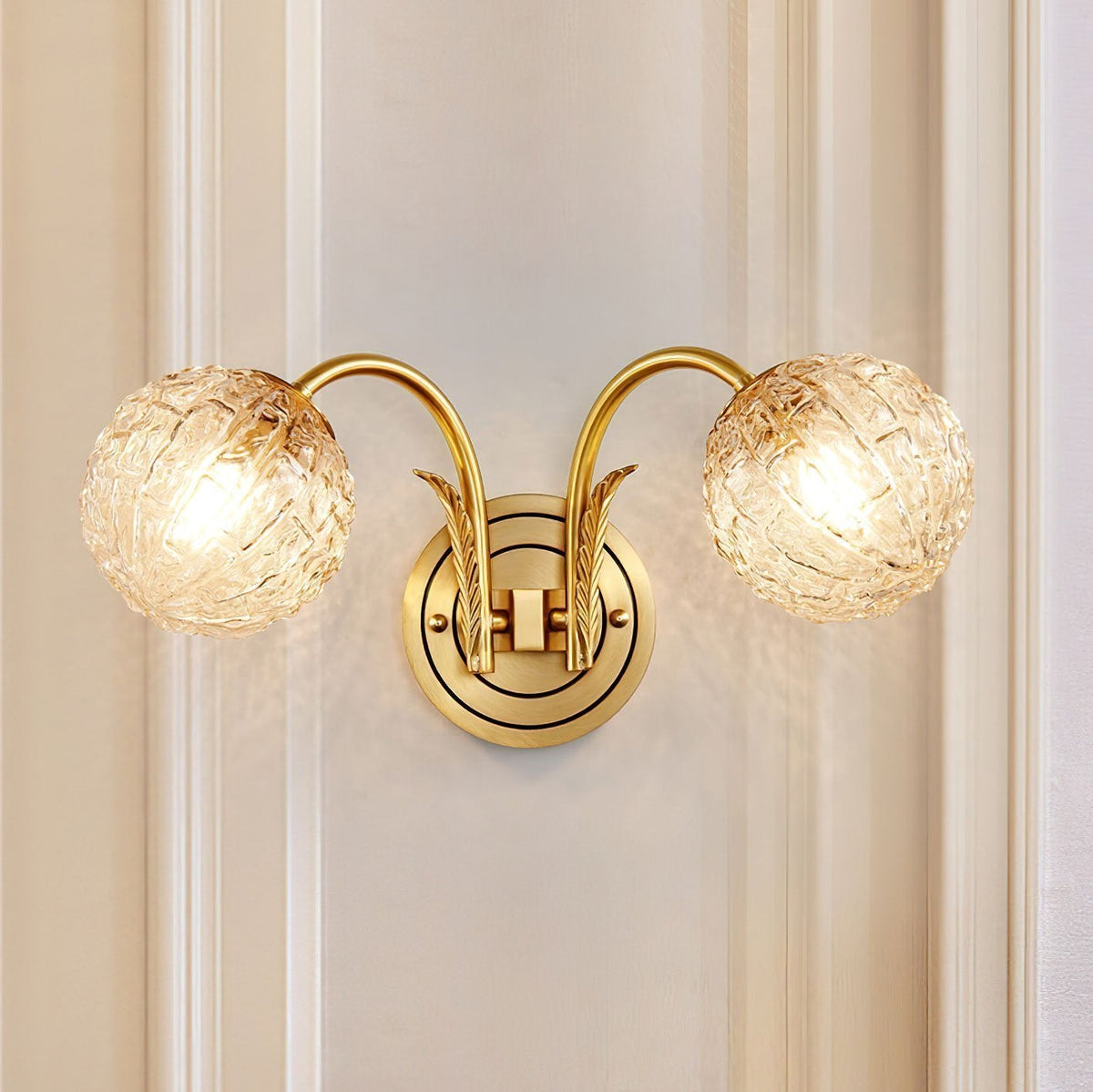 Postmodern Ball Shaped Wall Lamp