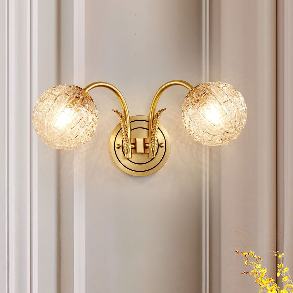 Postmodern Ball Shaped Wall Lamp
