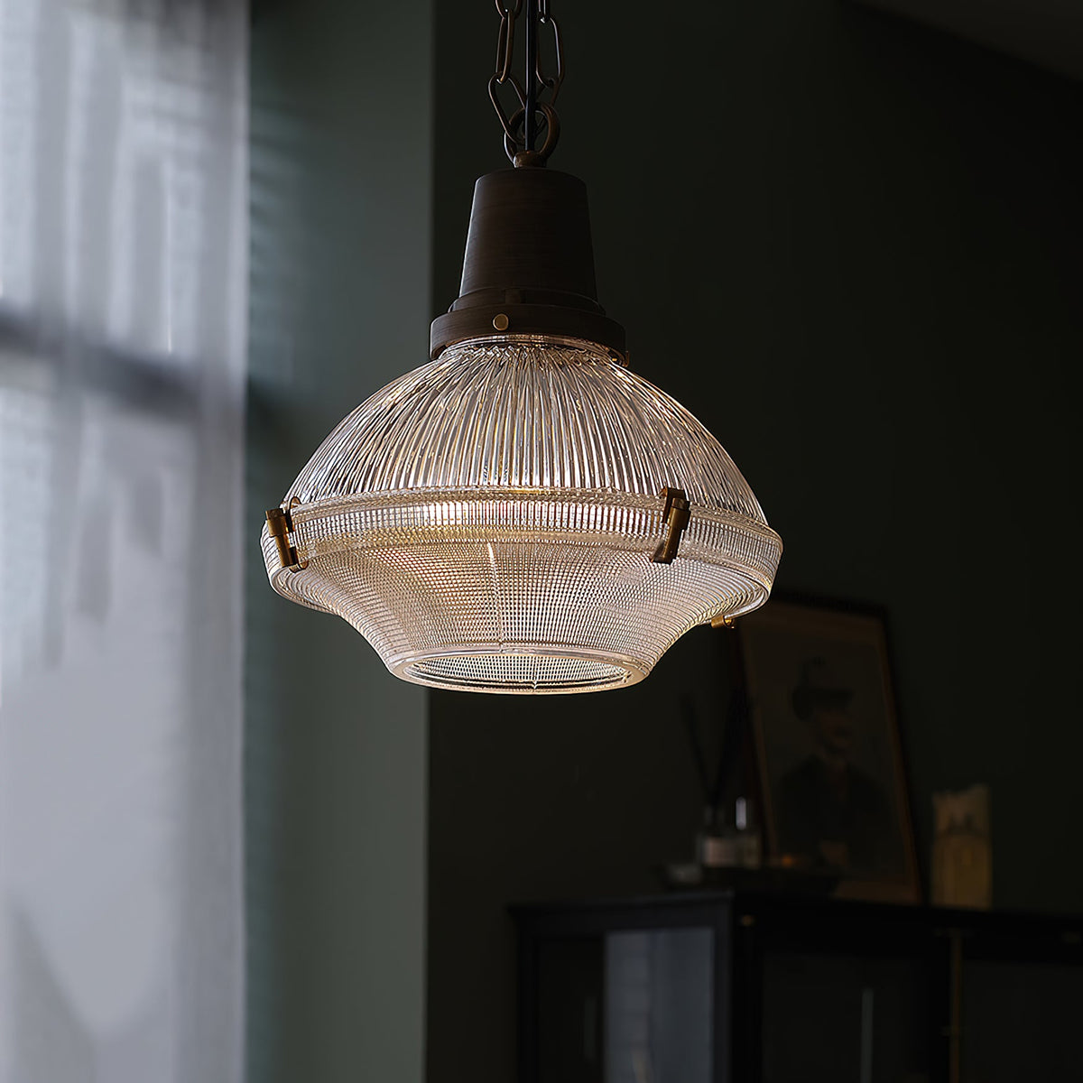 prismatic-pendant-lamp