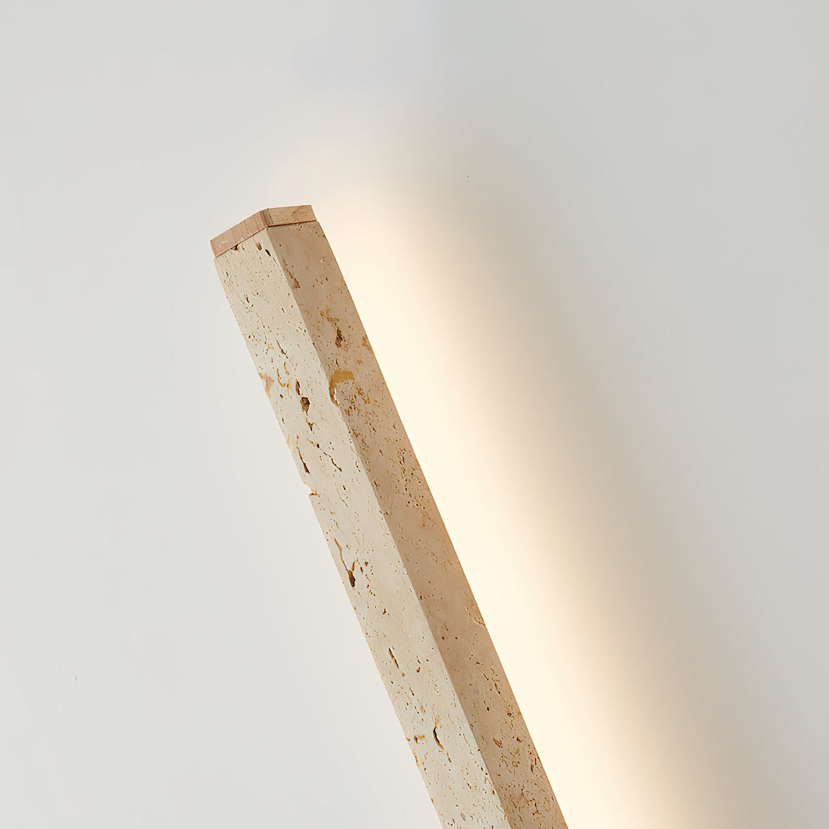 prometheus-wall-lamp
