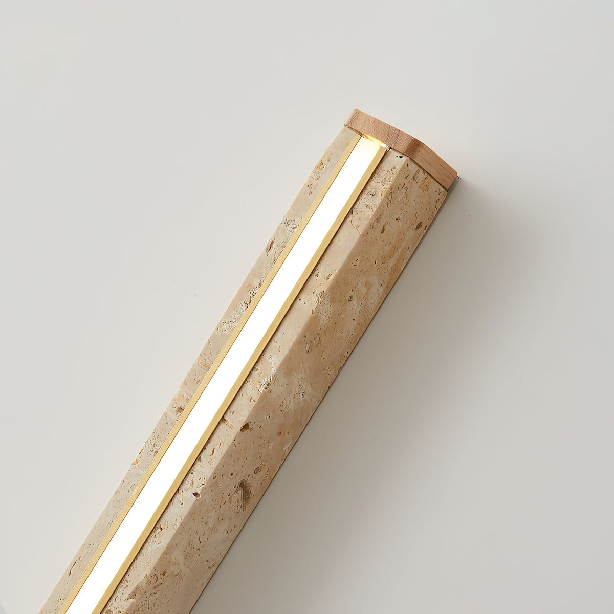 prometheus-wall-lamp