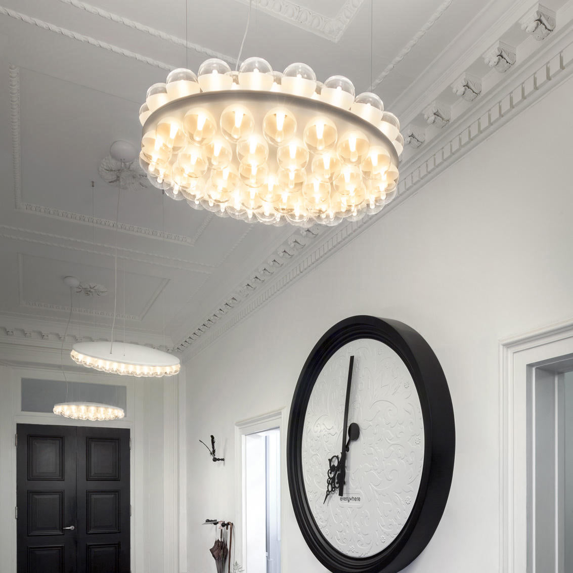 prop-chandelier