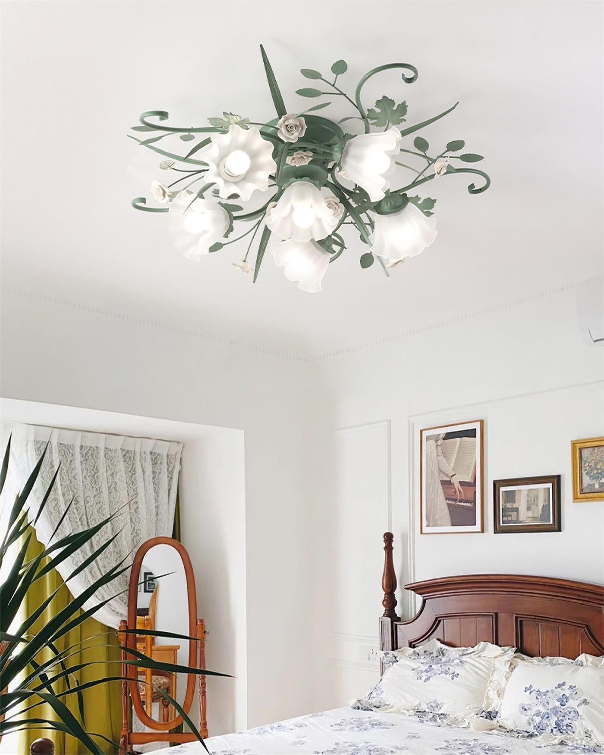 Quercia Floral Glass Ceiling Light – Modern Designer Flush Mount