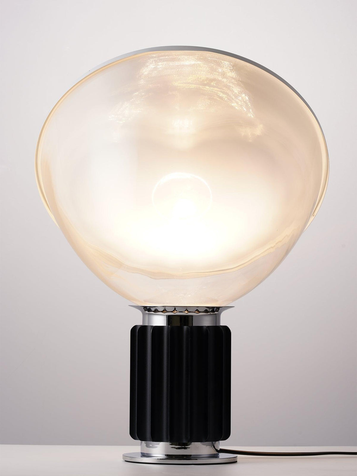 radar-table-lamp
