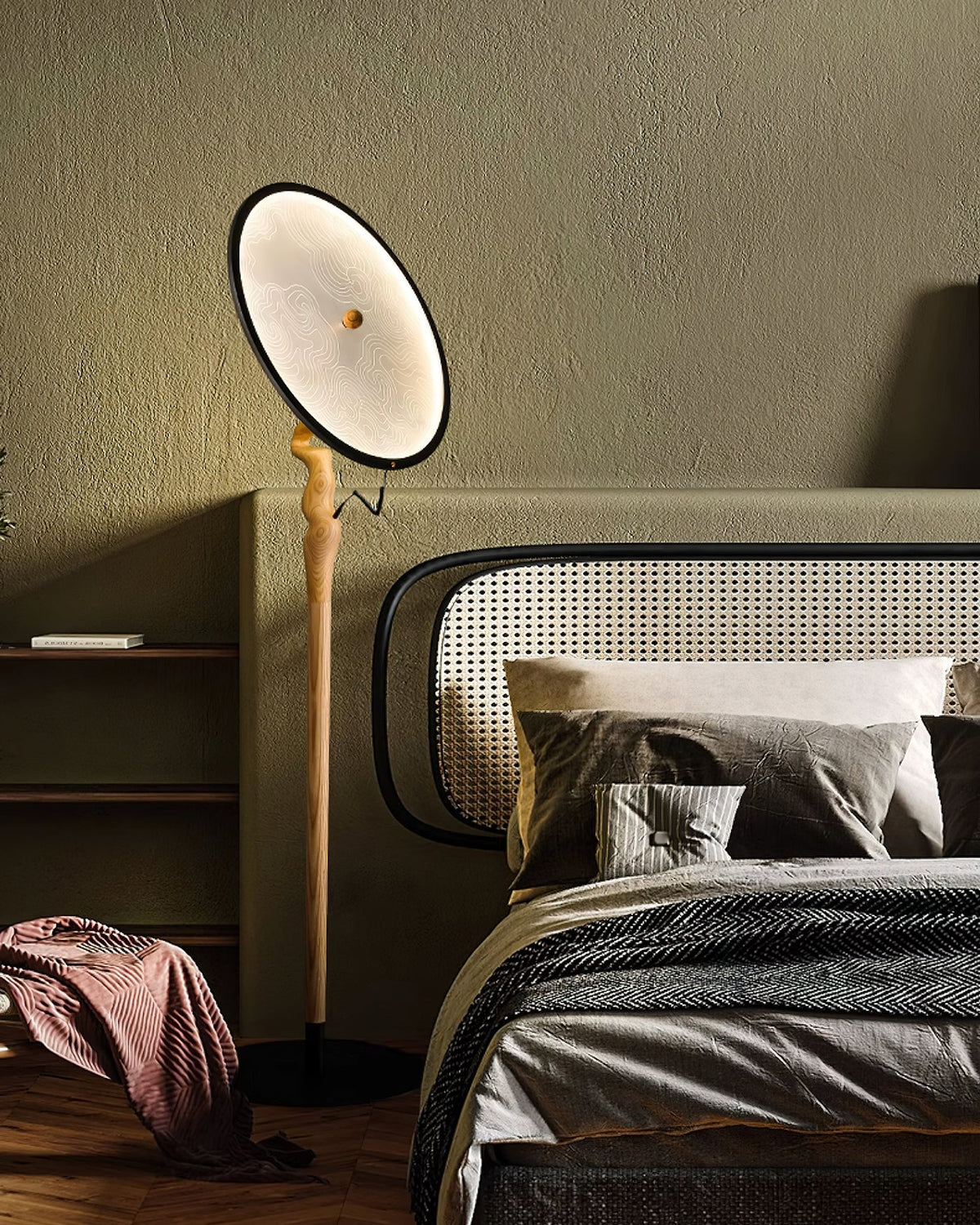 radar-transmitter-floor-lamp