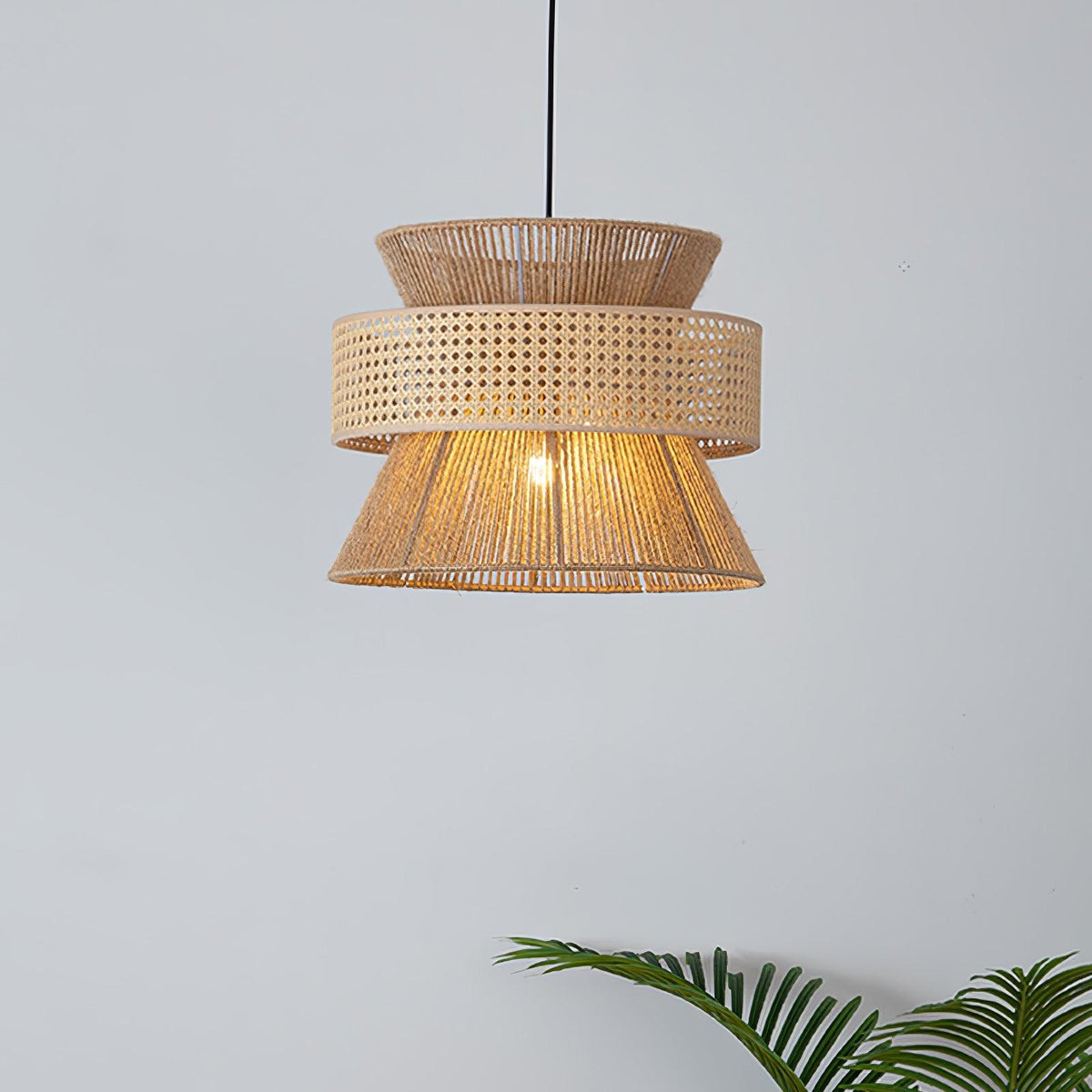 rattan-bamboo-pendant-lamp
