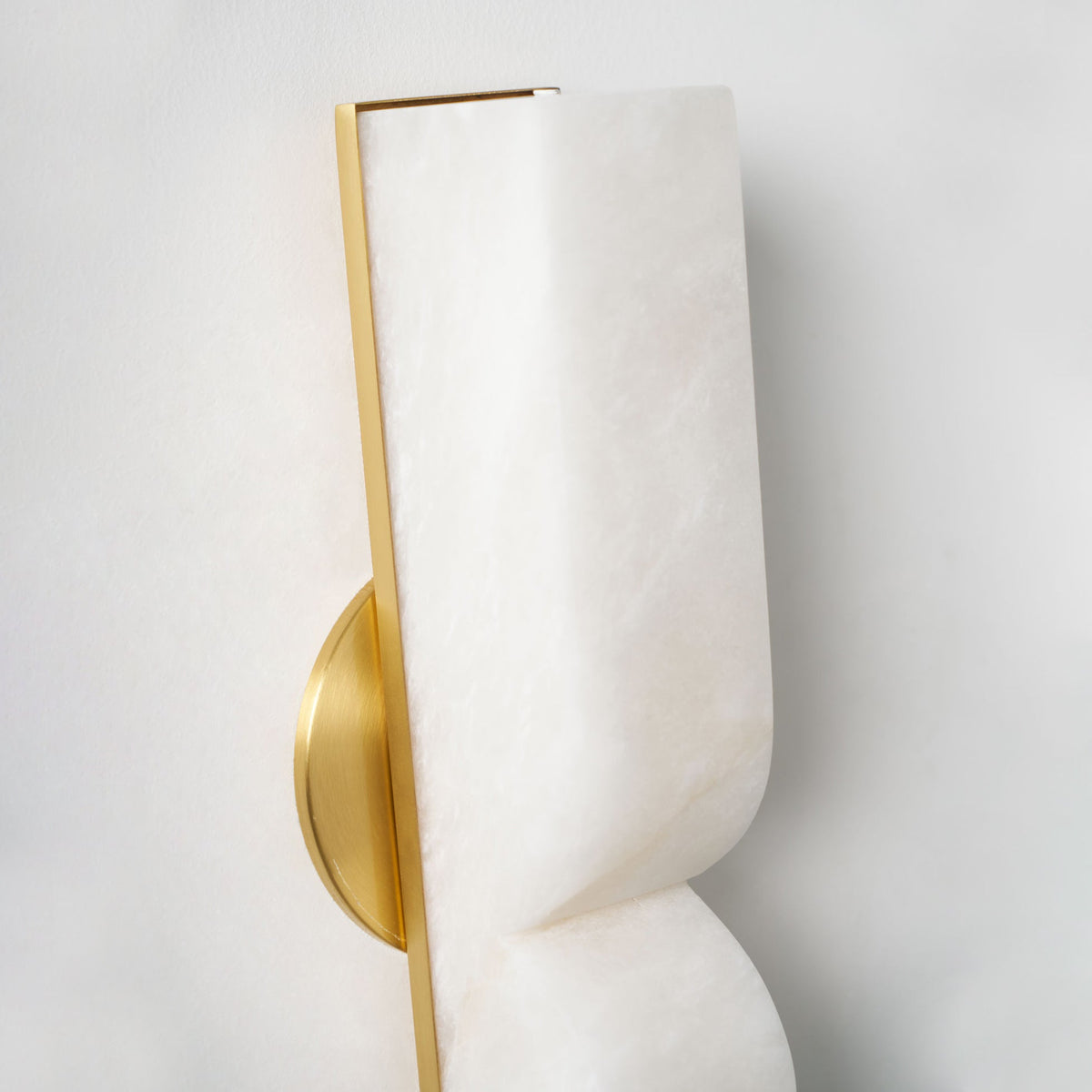 rectangular-alabaster-wall-lamp