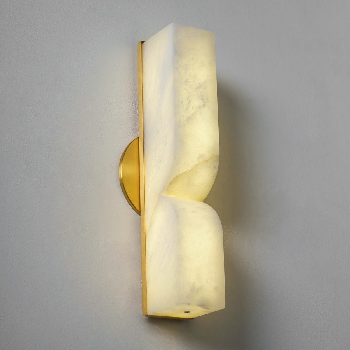 rectangular-alabaster-wall-lamp