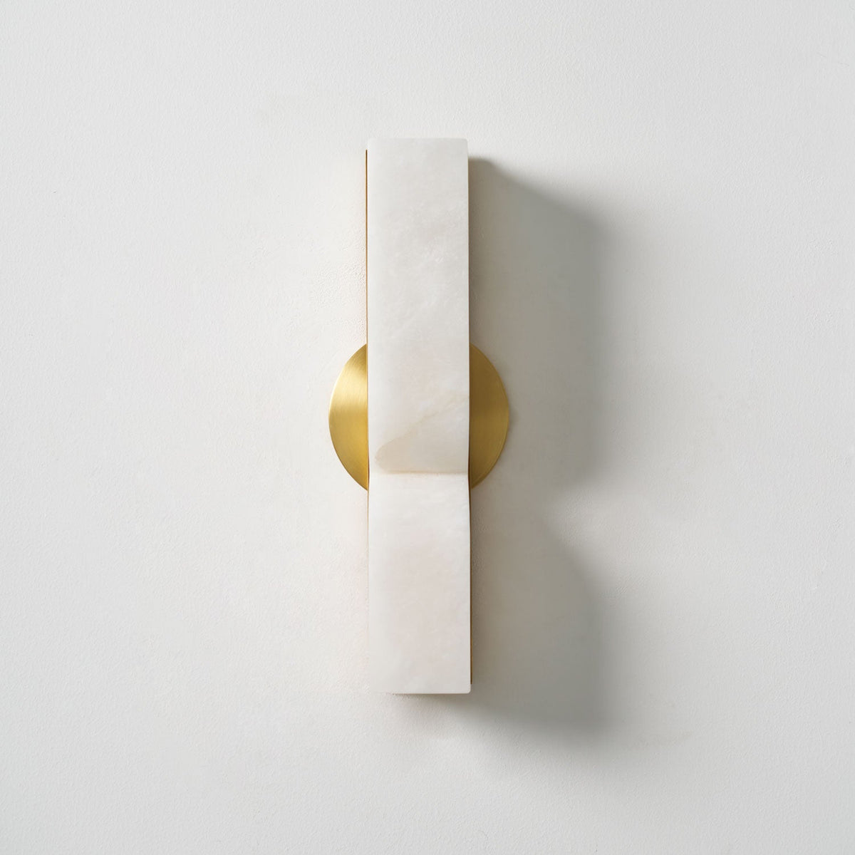 rectangular-alabaster-wall-lamp