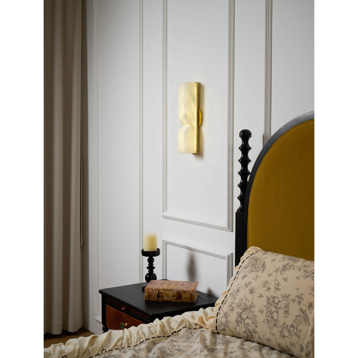 rectangular-alabaster-wall-lamp