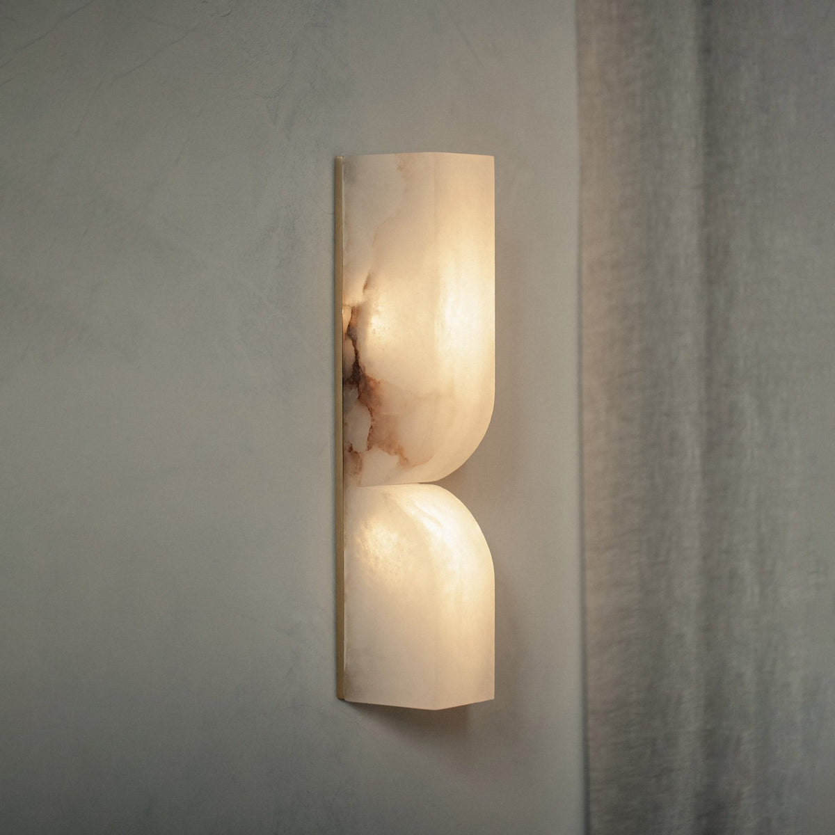 rectangular-alabaster-wall-lamp