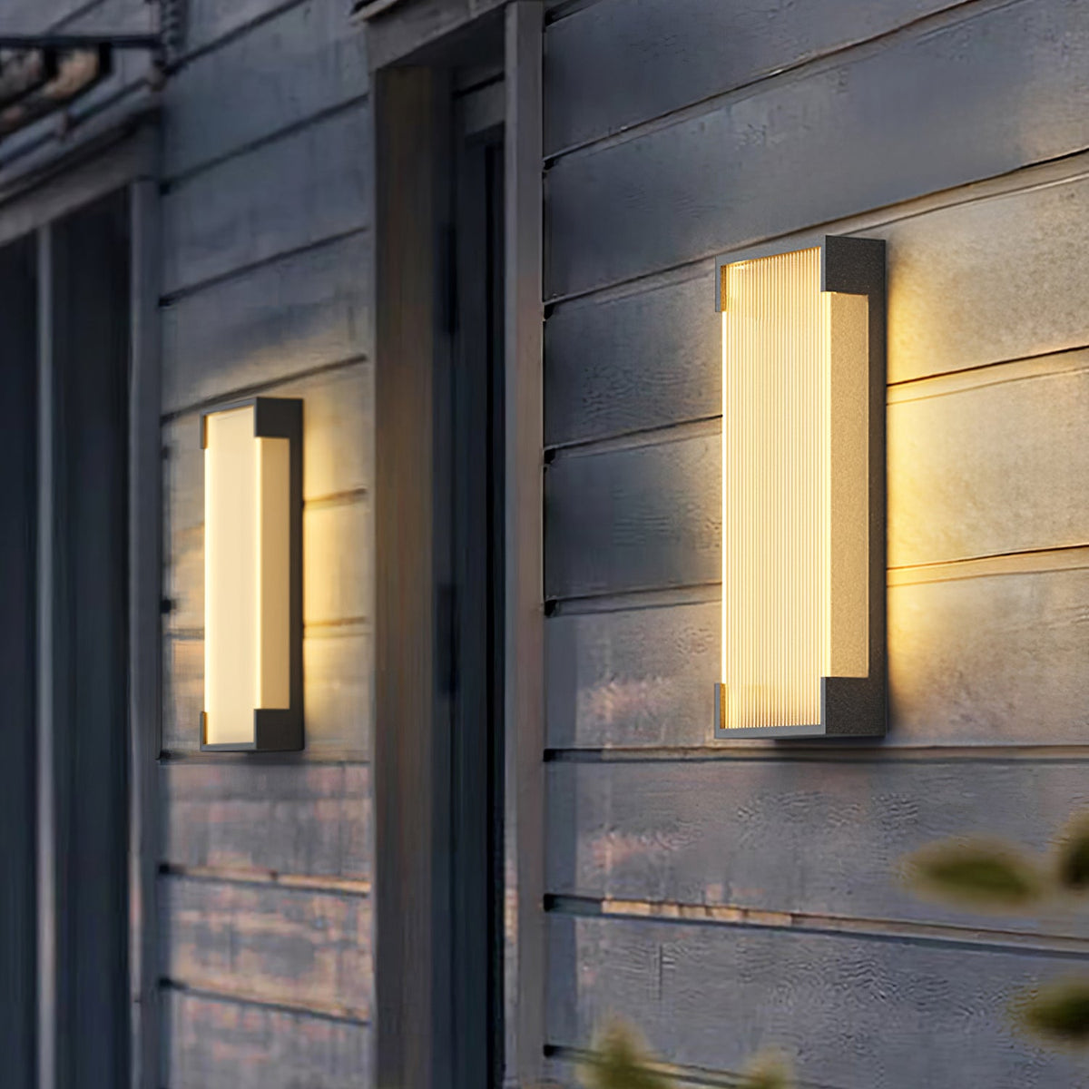 Luma Rectangular Solar Outdoor Wall Light in Black