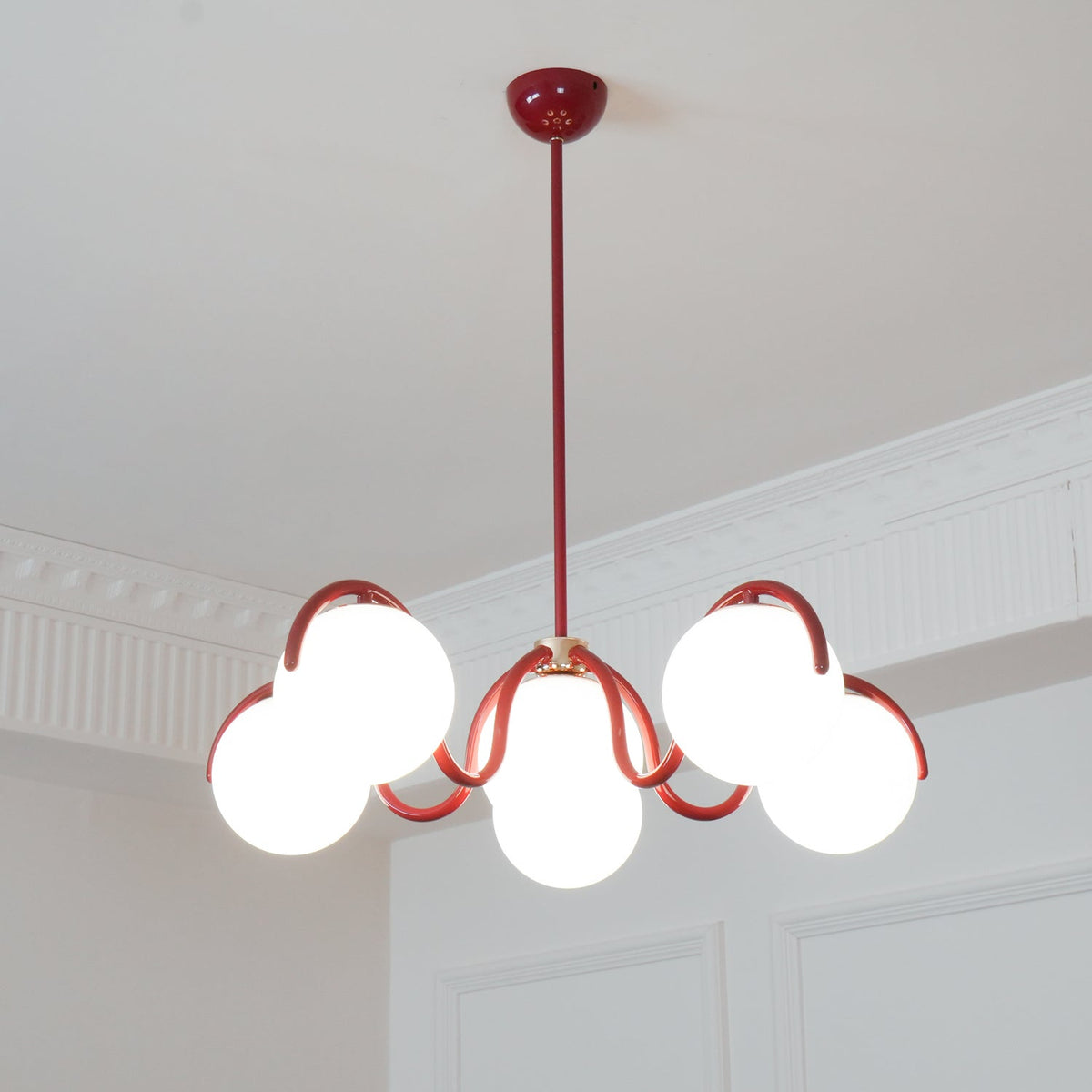 reedway-curve-chandelier