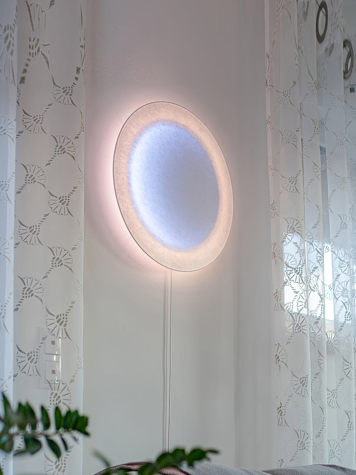 Relax Plug In Wall Light